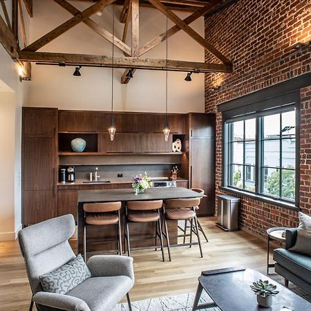 Elevation Lofts Hotel Эшвилл Экстерьер фото