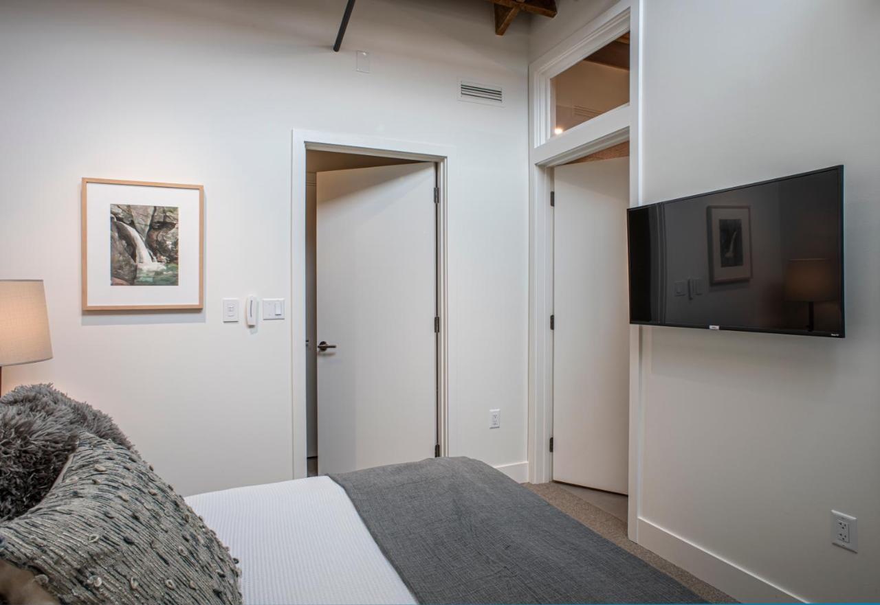 Elevation Lofts Hotel Эшвилл Экстерьер фото
