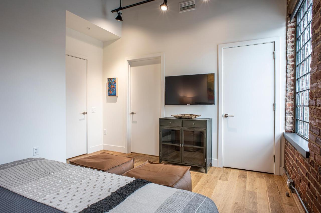 Elevation Lofts Hotel Эшвилл Экстерьер фото
